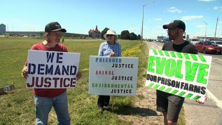 Shaun Shannon, former inmate, protesting against the closure of the Collins Bay Prison farm.